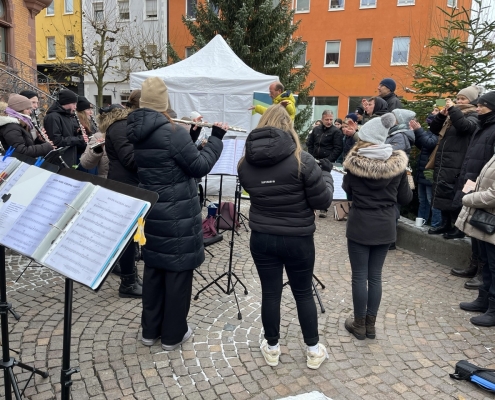 Schulorchester auf dem Hünfelder Weihnachtmarkt